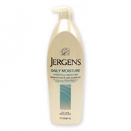 Jergens Daily Moisture Dry Skin Moisturizer with Silk Proteins 621ml